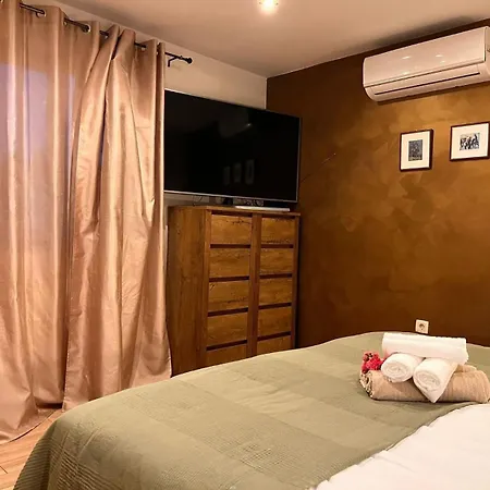アパート With Hot Tub - Pobri, - 27506 *